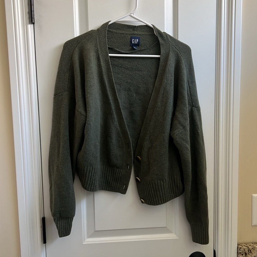 GAP Cardigan Sweater slight crop dark green button up large